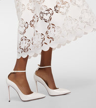 Oscar de la Renta Strapless guipure lace midi dress