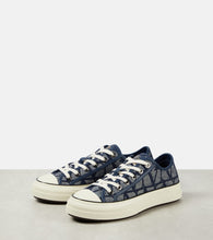Valentino Garavani Totaloop Toile Iconographe denim sneakers