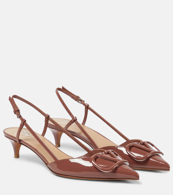 Valentino Garavani VLogo Signature 40 patent leather pumps