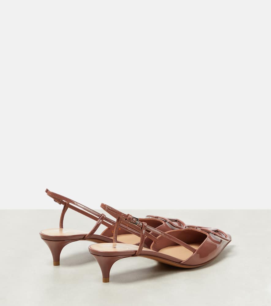 Valentino Garavani VLogo Signature 40 patent leather pumps