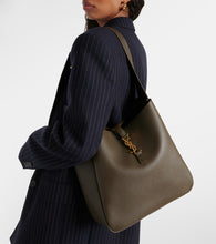 Saint Laurent Le 5 √É¬† 7 Large leather shoulder bag