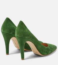 Manolo Blahnik Nelirapla suede pumps