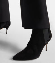 Manolo Blahnik Dildi Otto suede ankle boots