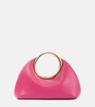 Jacquemus Le Petit Calino Mini leather tote bag. Shop Jacquemus Top-Handle Bags for women now.