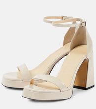 Souliers Martinez Margaux patent leather platform sandals