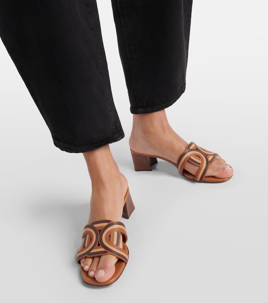 Tod's Leather sandals