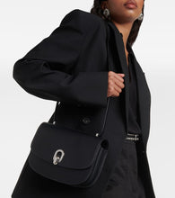 Savette Tondo 22 leather shoulder bag