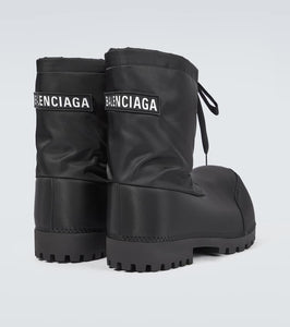 Balenciaga Alaska Low snow boots