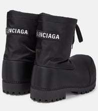 Balenciaga Alaska Low snow boots