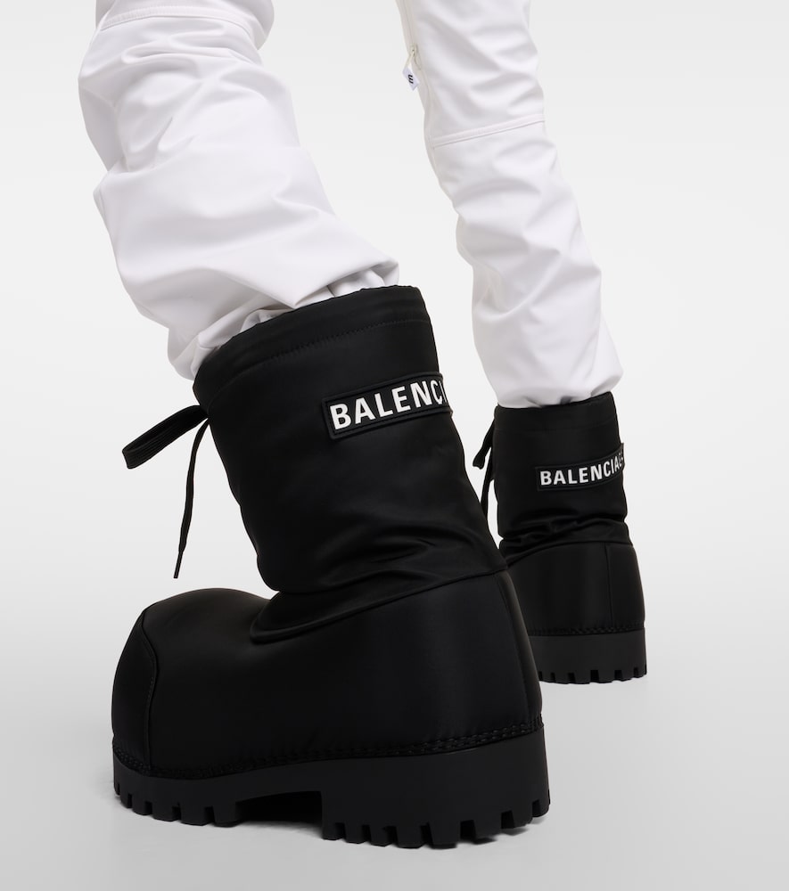 Balenciaga Alaska Low snow boots