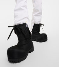 Balenciaga Alaska Low snow boots