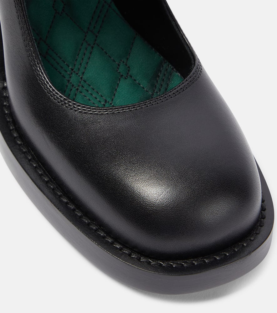 Burberry 85 leather pumps