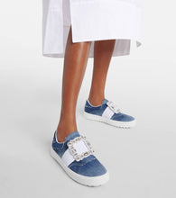 Roger Vivier Very Vivier fringed denim sneakers