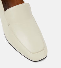 Le Monde B√É¬©ryl Leather loafers