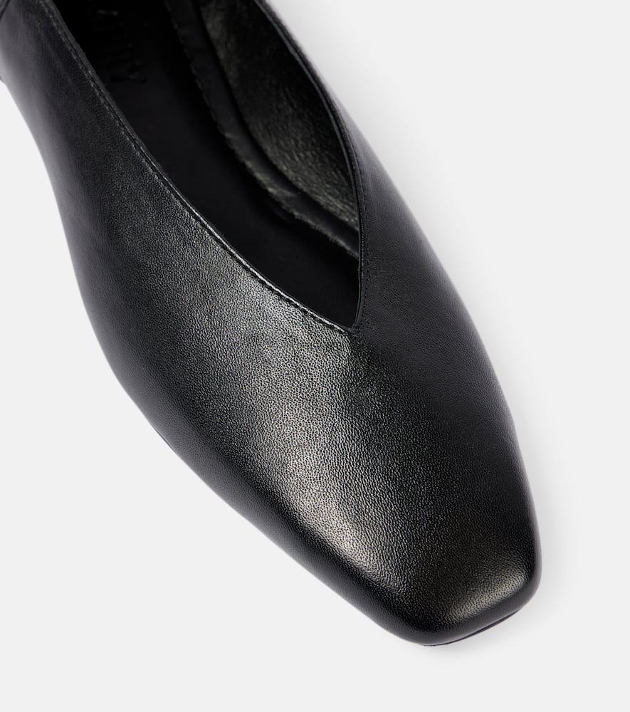 A.Emery Briot leather ballet flats