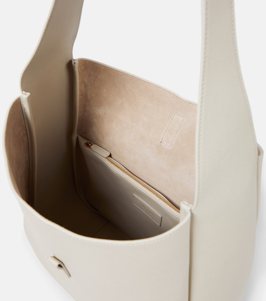 Saint Laurent Le 5 √É¬† 7 Supple Large leather shoulder bag