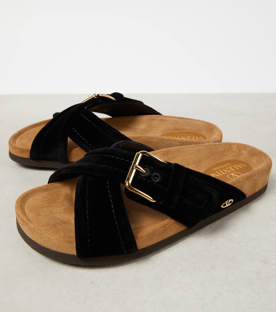 Valentino Garavani Fussfriend velvet sandals