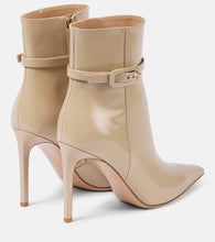 Gianvito Rossi 95 patent leather ankle boots