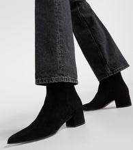 Gianvito Rossi Lyell 45 suede ankle boots
