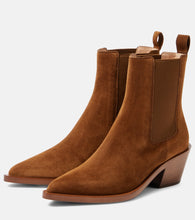 Gianvito Rossi Wylie suede ankle boots