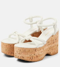 Gianvito Rossi Alma leather sandals