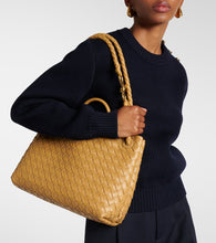 Bottega Veneta Andiamo Intrecciato Medium leather tote bag