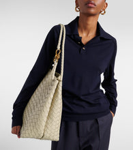 Bottega Veneta Andiamo Large Intrecciato leather tote bag