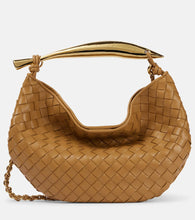 Bottega Veneta Sardine Chain Intrecciato leather shoulder bag. Shop Bottega Veneta Shoulder Bags for women now.