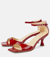 Souliers Martinez Kika patent leather sandals