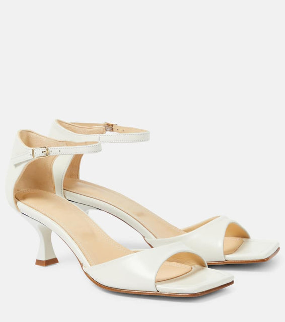 Souliers Martinez Kika patent leather sandals