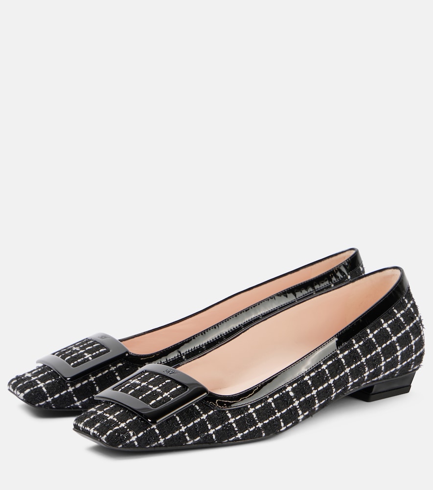 Roger Vivier Belle Vivier Bouclé pumps