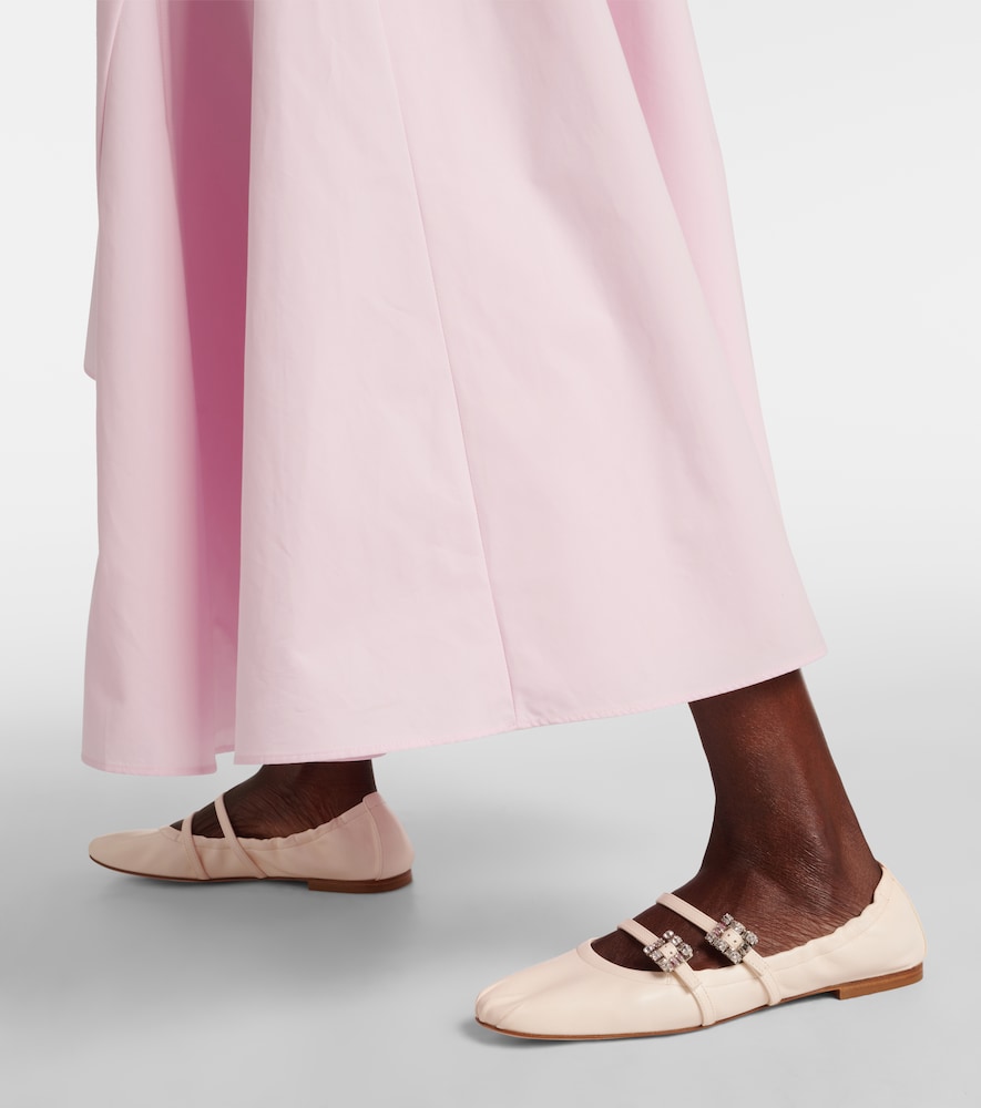 Roger Vivier Crystal-embellished leather ballet flats