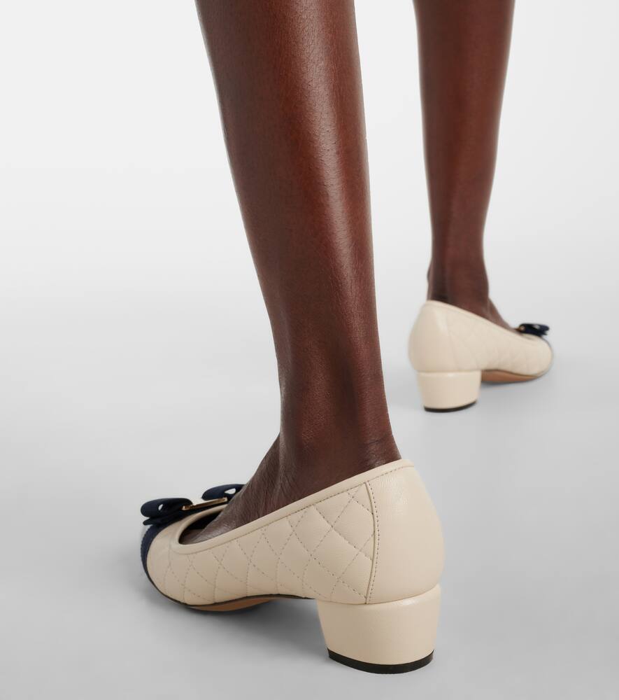 Ferragamo Vara leather pumps