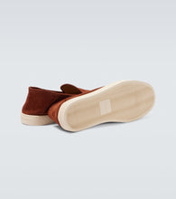 Giorgio Armani Suede loafers