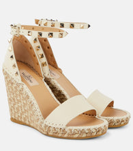 Valentino Garavani Rockstud 105 leather espadrille wedges - Valentino Garavani Rockstud 105 皮革坡跟草编鞋