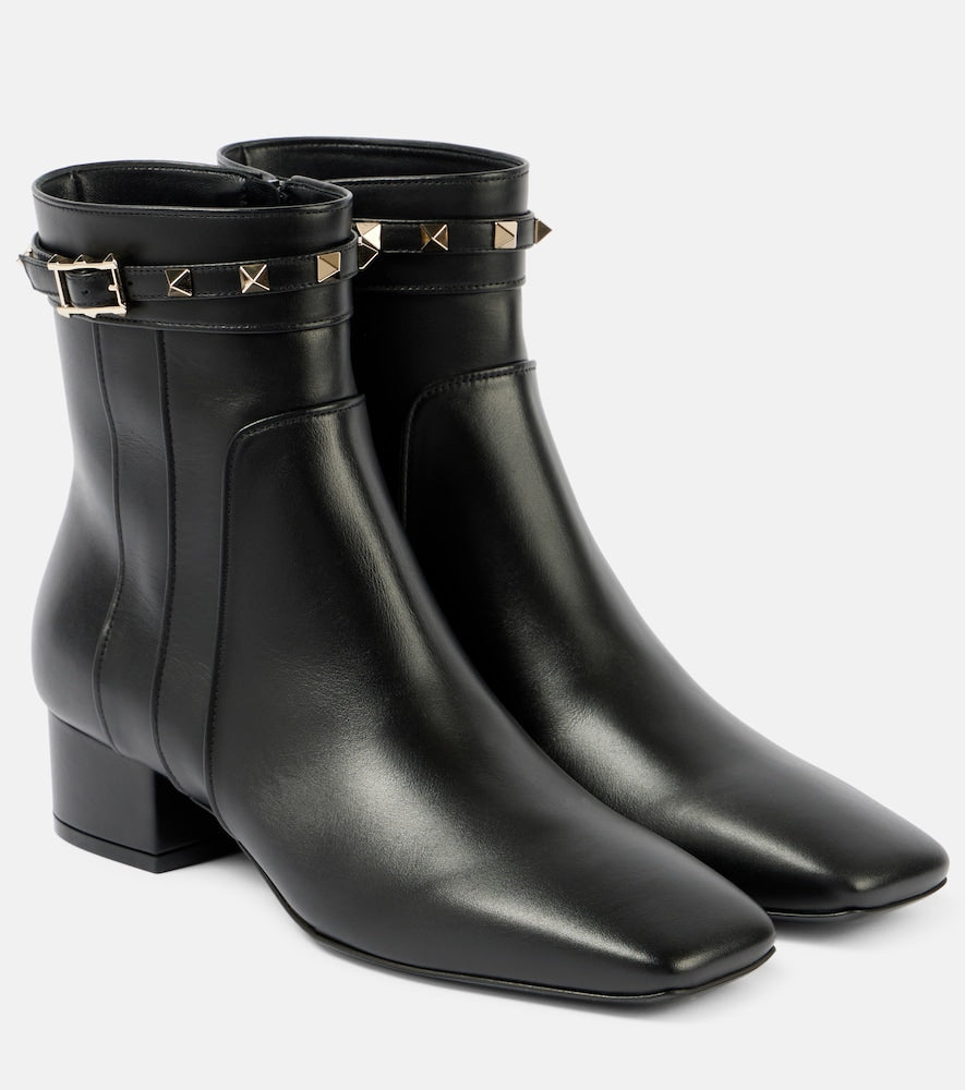 Valentino Garavani Rockstud 40 leather ankle boots