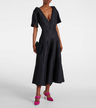 Manolo Blahnik Brontiamusa 70 suede mules