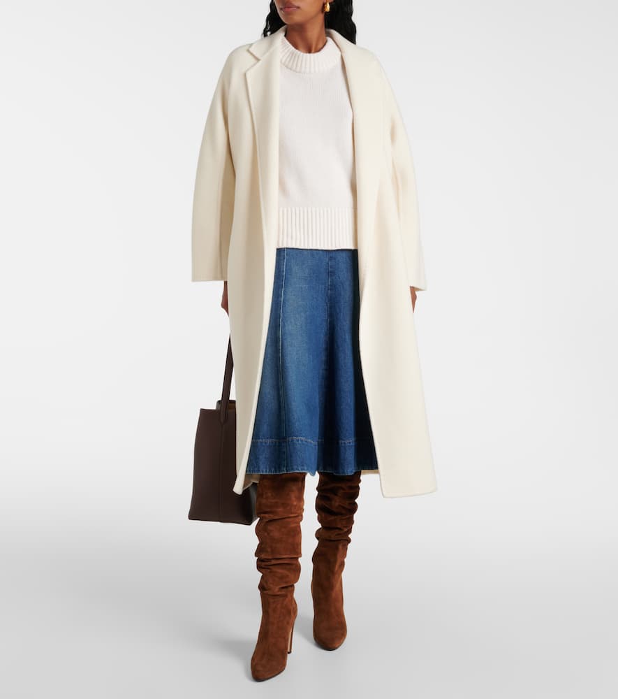 Manolo Blahnik Calasso 90 suede knee-high boots