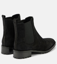 Manolo Blahnik Chelata suede Chelsea boots