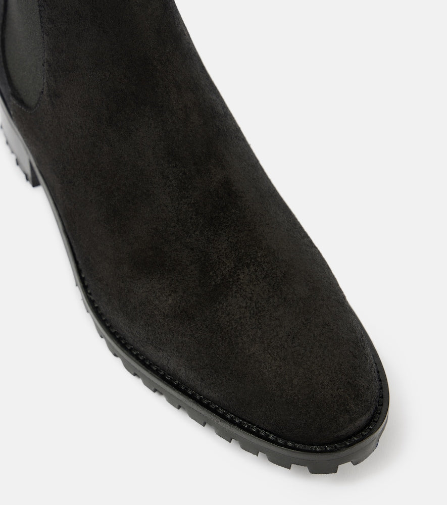 Manolo Blahnik Chelata suede Chelsea boots