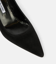 Manolo Blahnik Osmaclo suede pumps