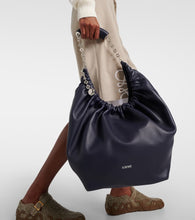 Loewe Squeeze Medium leather shoulder bag