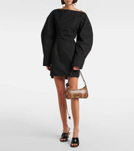 Jacquemus Le Bisou Perle snake-effect leather shoulder bag