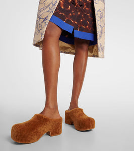 Dries Van Noten Faux fur clogs