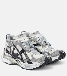 Balenciaga Runner sneakers