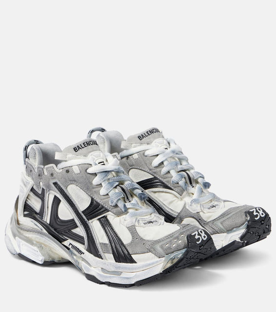 Balenciaga Runner sneakers