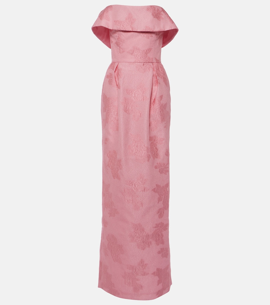 Rebecca Vallance Off-shoulder gown. 丽贝卡·瓦兰斯露肩礼服