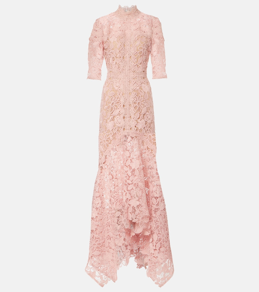 Costarellos Floral lace gown. 科斯塔雷洛斯花卉蕾丝礼服
