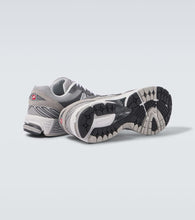 Comme des Garcons Homme x New Balance MR860 sneakers