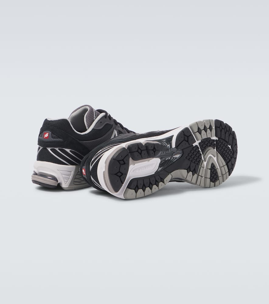 Comme des Garcons Homme x New Balance MR860 sneakers
